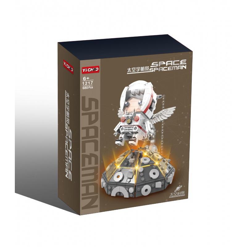 Hộp bộ lắp ghép Phi hành gia Vũ trụ YICHAO 1217, đồ chơi mô hình không gian có đèn LED, phù hợp bé trai 6 tuổi, giá tốt.