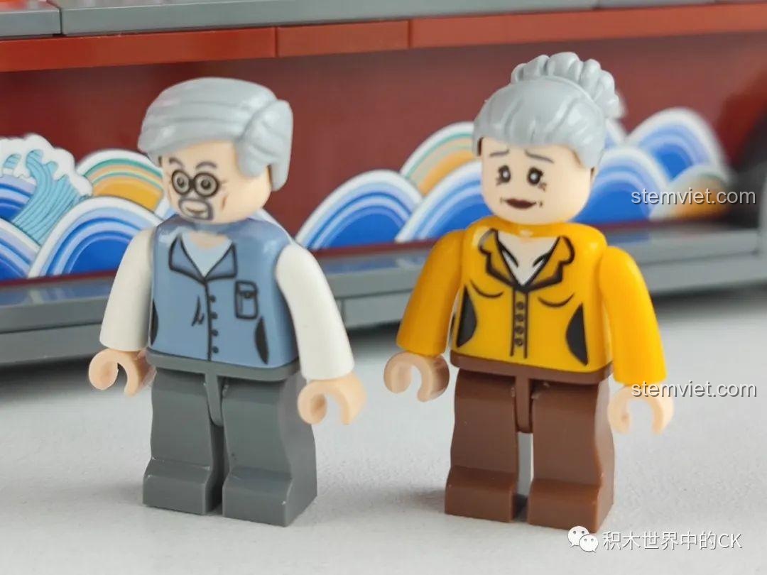 Hai minifigures đi kèm bộ lắp ghép Zhe Gao 01004 Xe Bán Cháo Thuyền Quảng Đông, đồ chơi mô hình cho bé 6 tuổi