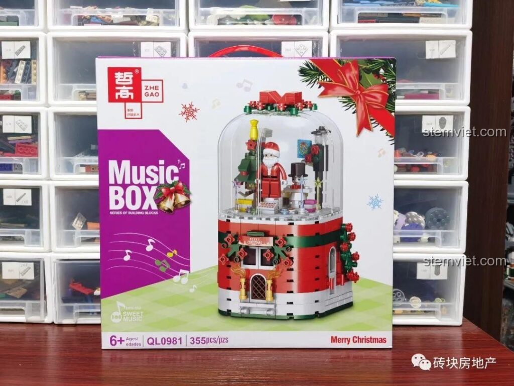 Hộp đồ chơi lắp ráp Hộp nhạc Giáng Sinh Merry Christmas Zhe Gao QL0981 với thiết kế bắt mắt, sẵn sàng cho mùa lễ hội.
