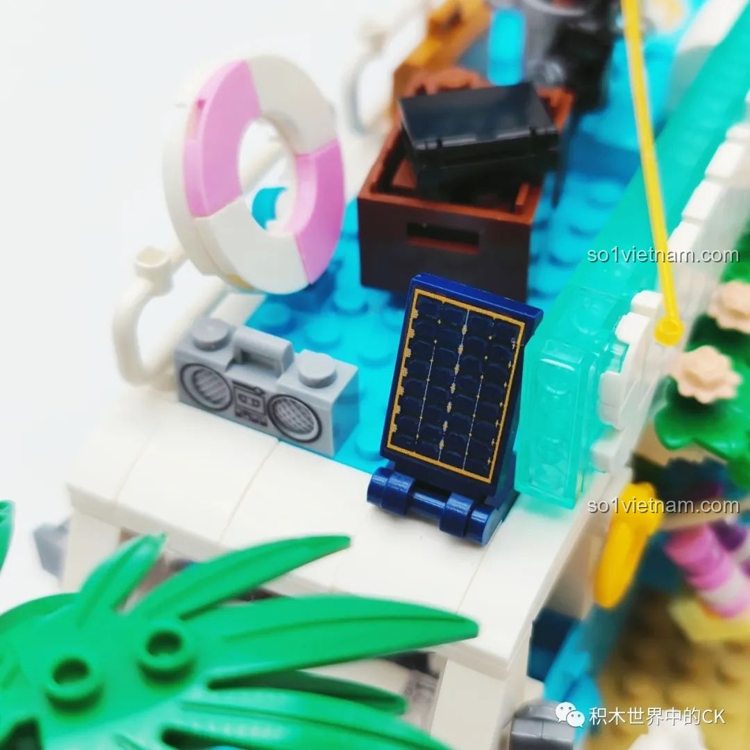 Chi tiết xe kem ZHEGAO 00415, cửa xe và poster