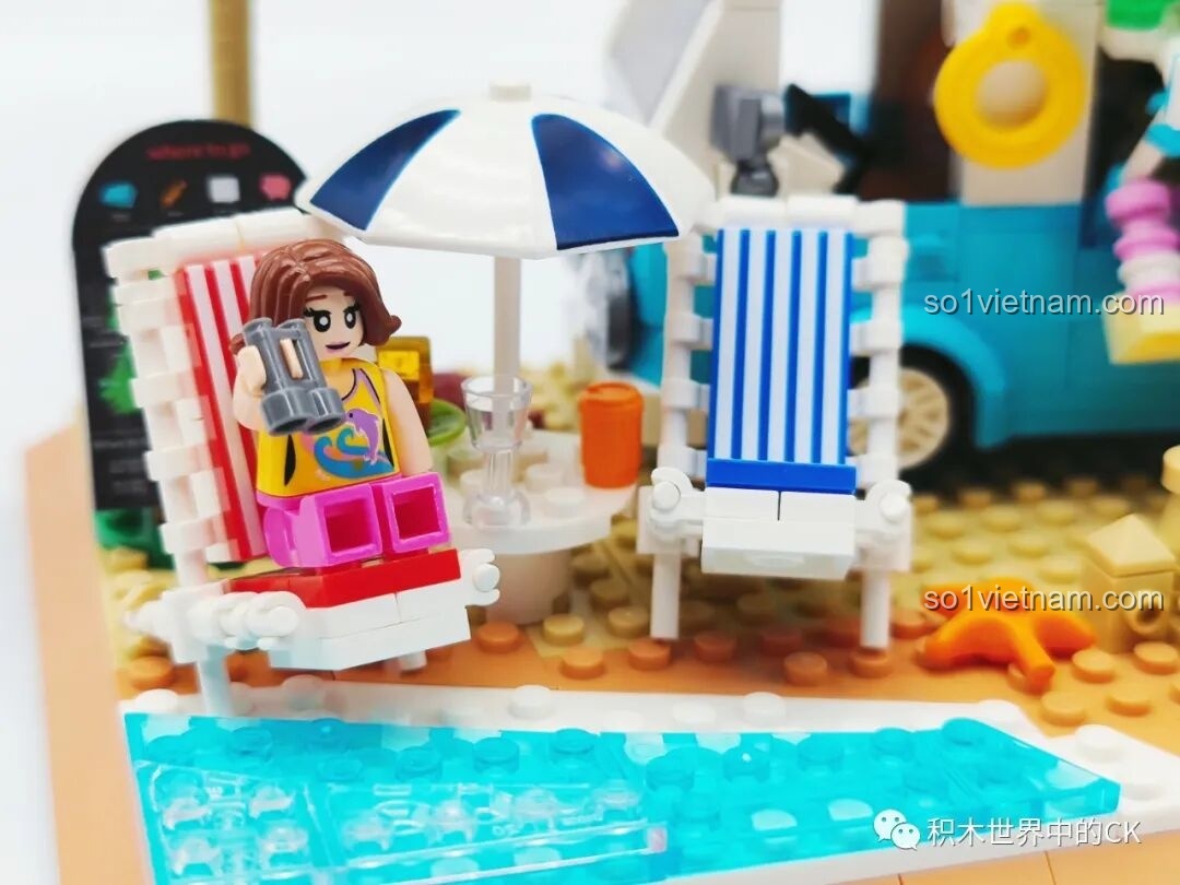 Chi tiết bãi biển ZHEGAO 00415, ghế tắm nắng và dù