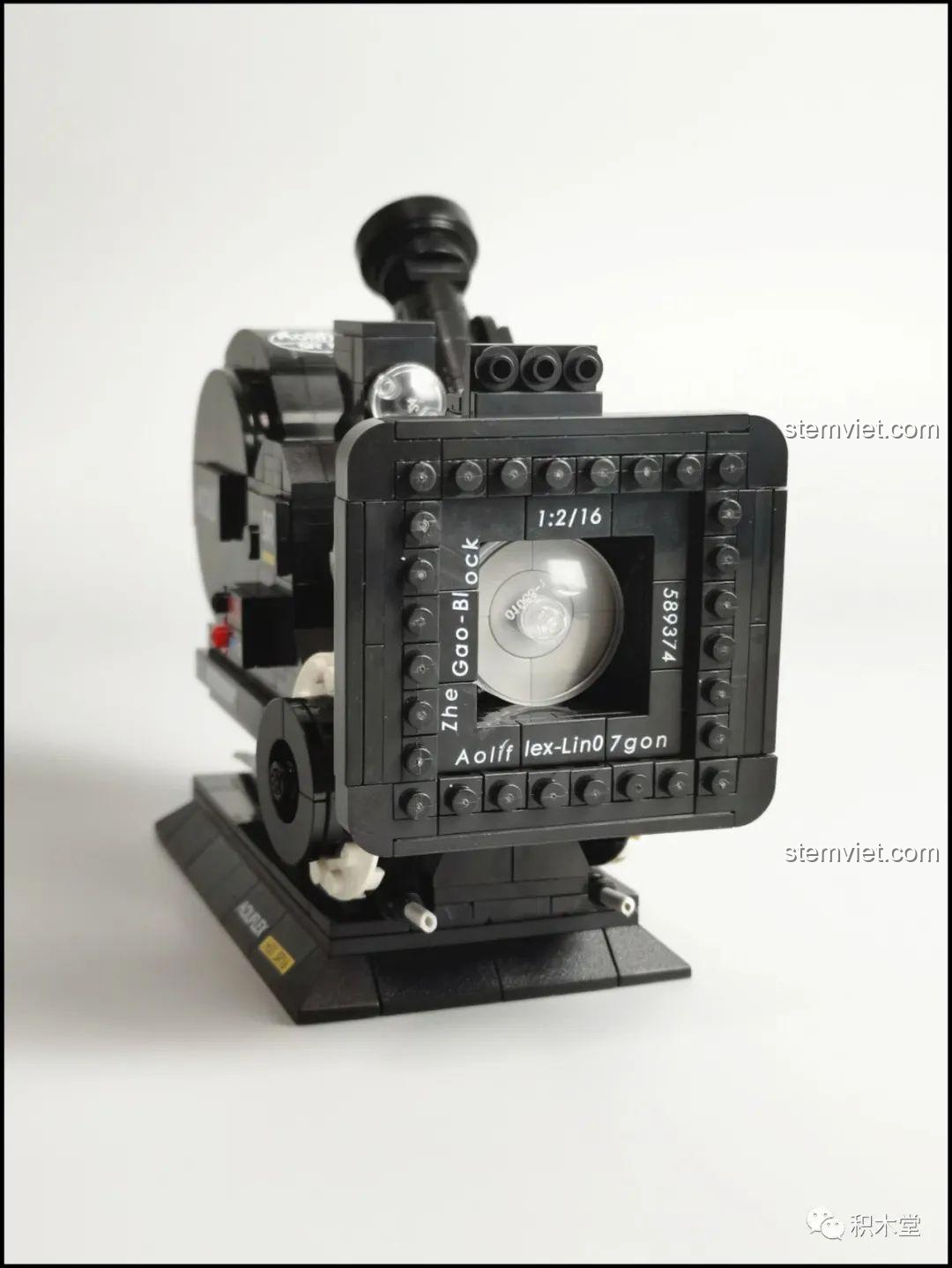 Chi tiết các mảnh ghép in ấn sắc nét của bộ lắp ghép Zhegao 00907 Máy chiếu phim cổ điển, đồ chơi mô hình vintage