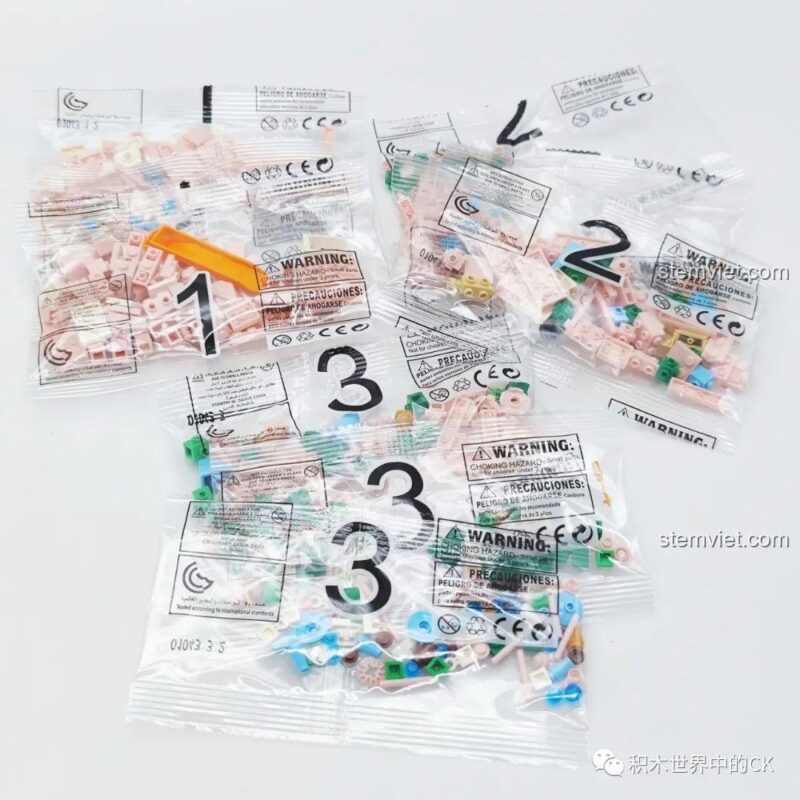 Mô hình Lâu đài Pha Lê 1043 ZHEGAO, bộ lắp ghép lâu đài pha lê có kích thước mô hình rõ ràng, giúp bé hình dung sản phẩm, giá tốt.