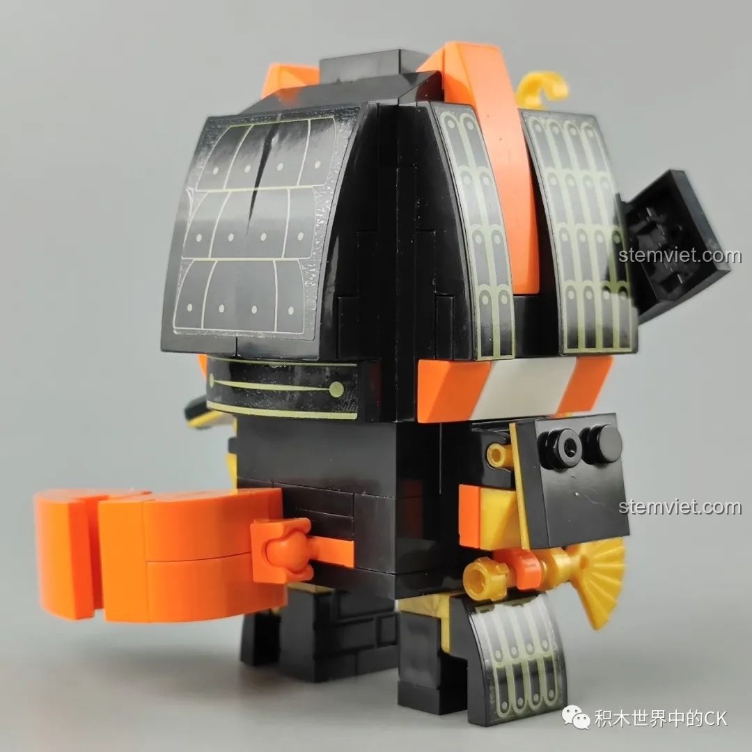 Mô hình Cáo Hanbei từ bộ lắp ráp Zhegao CW2001A Mô hình Samurai Thú Cưng, chụp góc nghiêng bên trái.