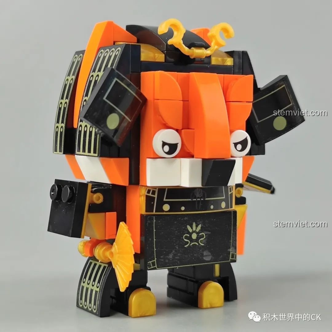 Mô hình Cáo Hanbei từ bộ lắp ráp Zhegao CW2001A Mô hình Samurai Thú Cưng, chụp tổng thể.