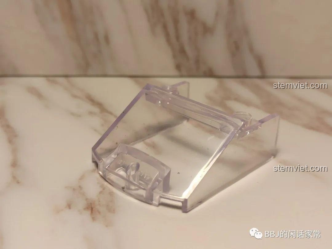 Chi tiết mảnh ghép trong suốt của bộ lắp ráp Zhegao QL0714 Xe Đua Biến Hình Armour Racing, đồ chơi mô hình xe đua cho bé trai 6 tuổi, chất lượng cao