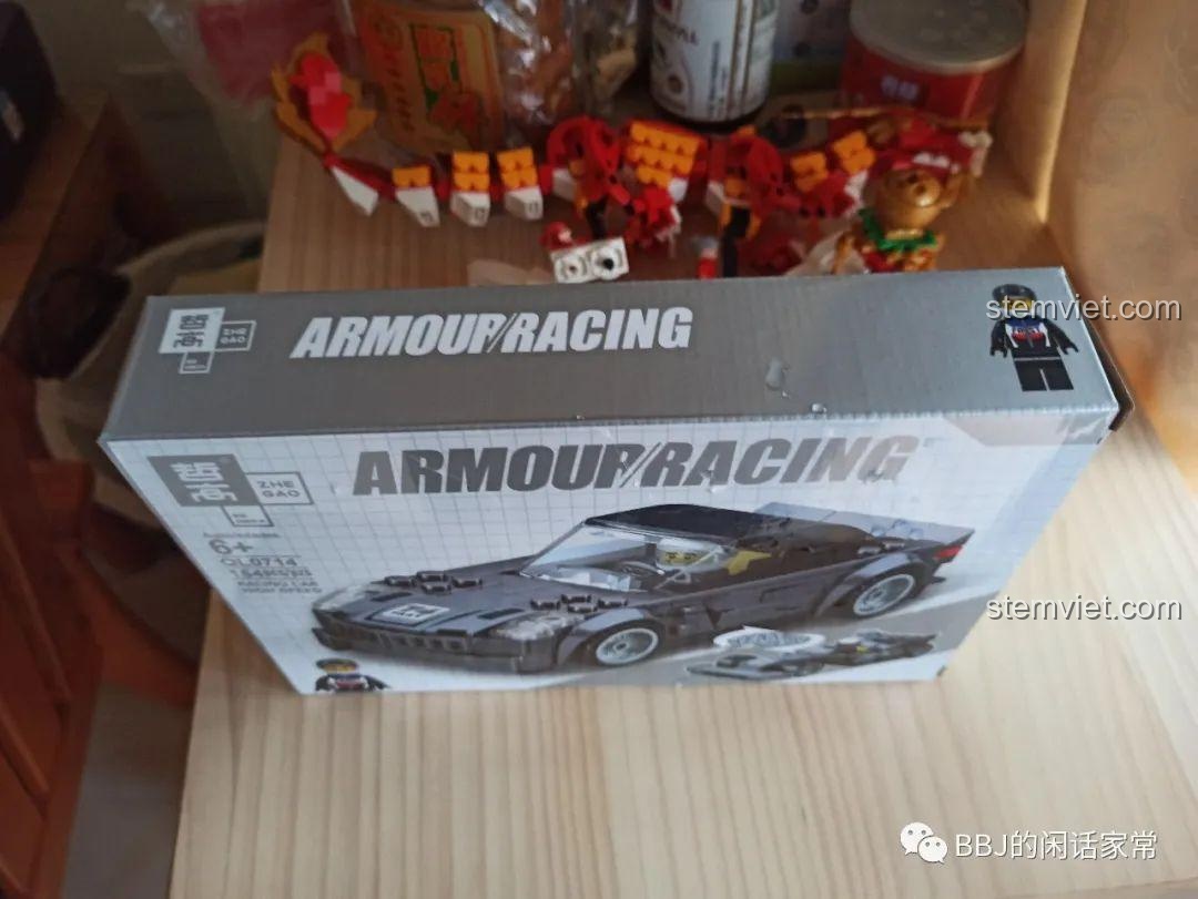 Mặt bên hộp Zhegao QL0714 Xe Đua Biến Hình Armour Racing, đồ chơi lắp ghép xe thể thao cho bé trai 6 tuổi, đáng tiền, tương thích LEGO®