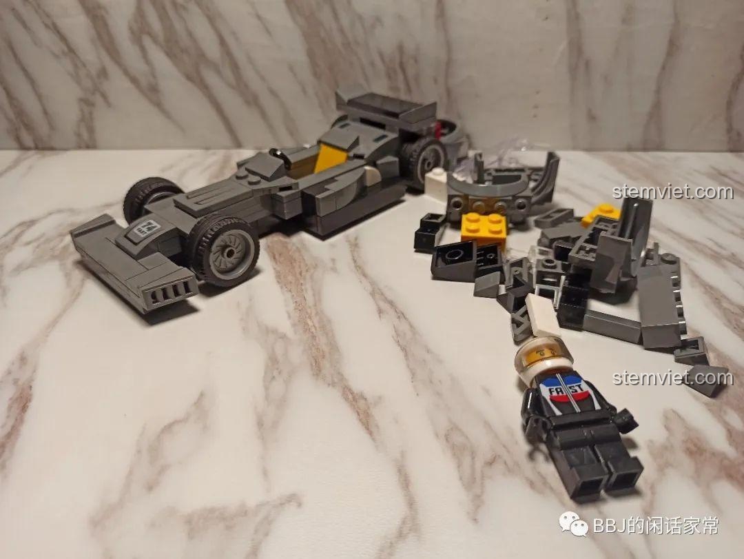 Mô hình xe đua F1 từ bộ lắp ráp Zhegao QL0714 Xe Đua Biến Hình Armour Racing, đồ chơi lắp ghép xe đua tốc độ cho bé trai 6 tuổi, đáng tiền