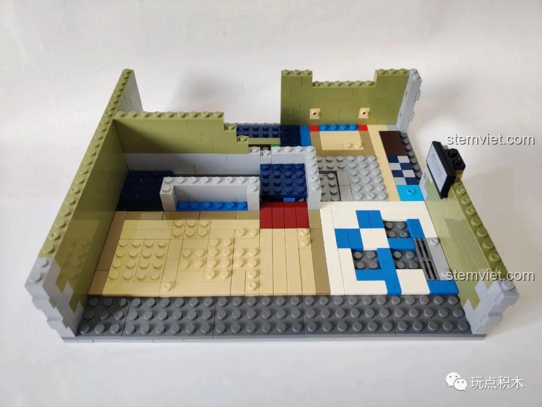 Các mảnh ghép của đèn bàn trong bộ ZHEGAO QL0920 Nhà Hàng Lãng Mạn, bao gồm đế, thân và chao đèn.