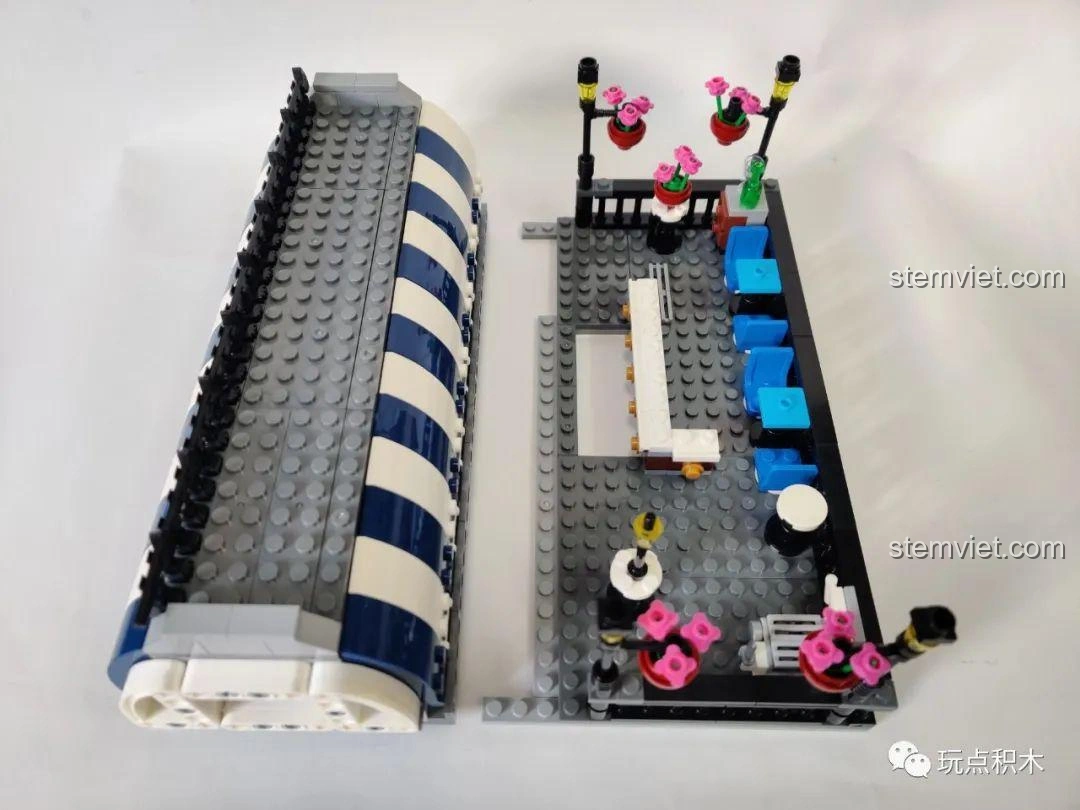 Phần nền tầng 3 của bộ ZHEGAO QL0920 Nhà Hàng Lãng Mạn, là khu vực ăn uống ngoài trời.