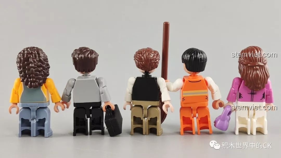 Chi tiết lắp ráp phần mái nhà của ZHEGAO QL0922 Trung Tâm Thương Mại Châu Âu.