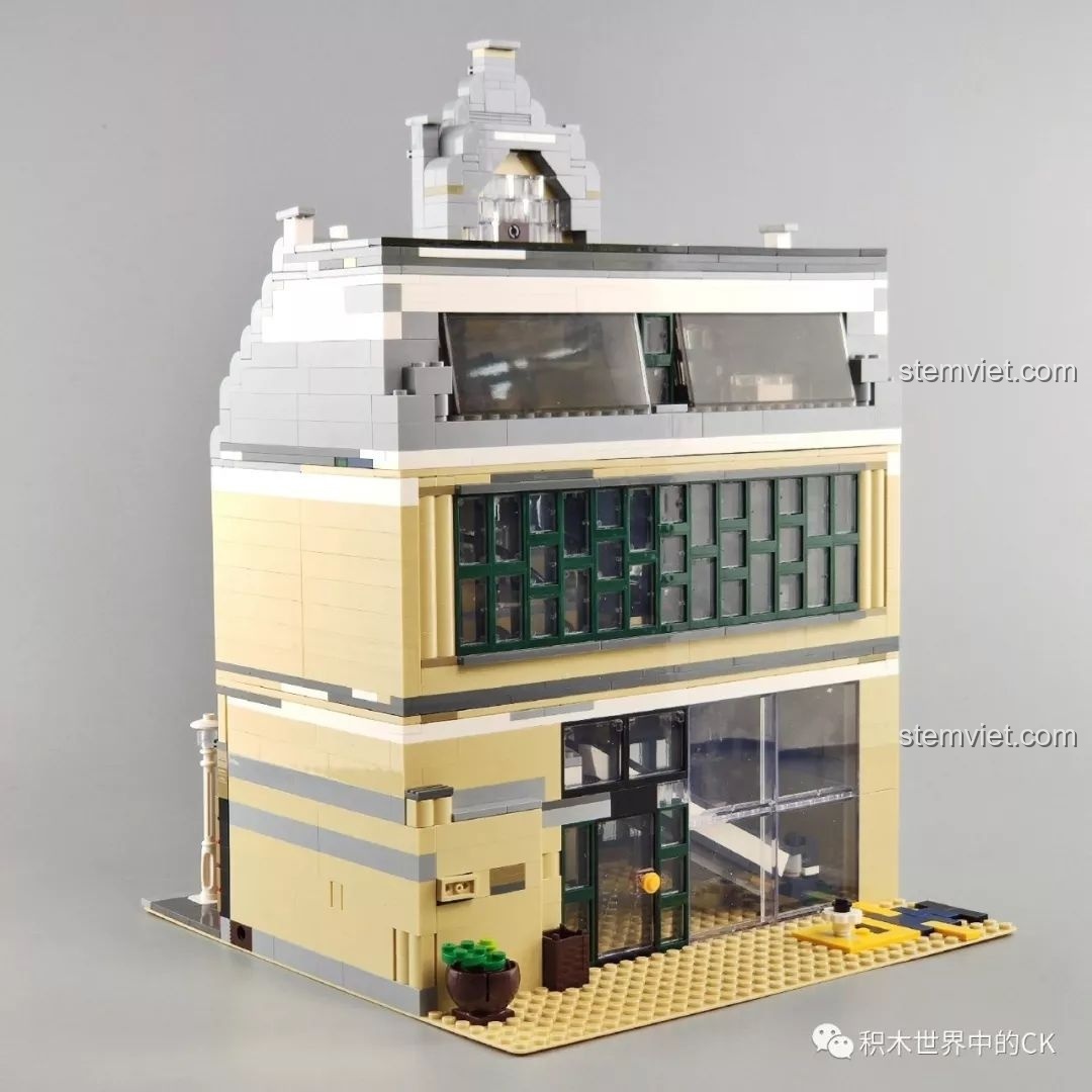 Chi tiết lắp ráp phần mái nhà của ZHEGAO QL0922 Trung Tâm Thương Mại Châu Âu.