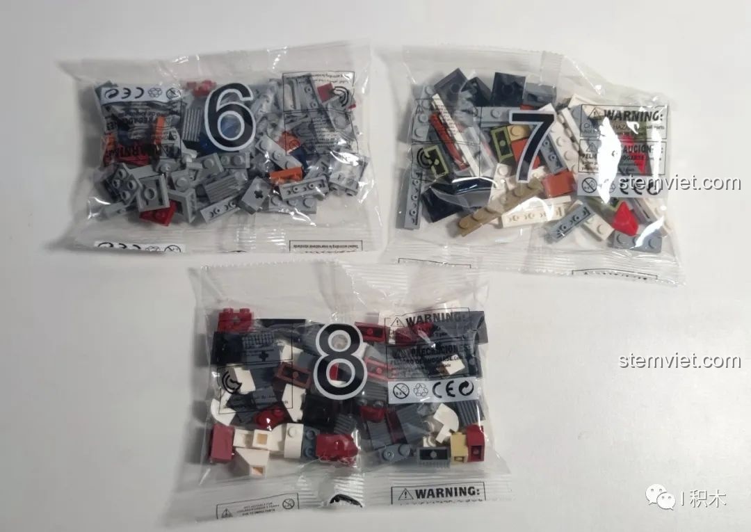 Các túi mảnh ghép được đánh số 6, 7 và 8 của bộ ZHEGAO QL0924 Quán Rượu Cổ.