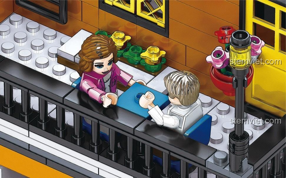 Hai minifigures đang ngồi trò chuyện trên ban công tầng 3 của bộ lắp ghép Zhegao QL0935.