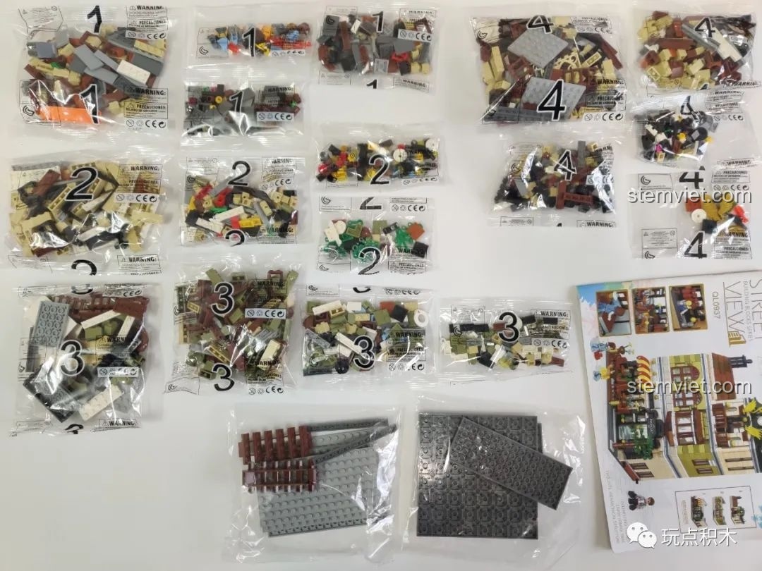 Các túi gạch được đánh số từ 1 đến 4 của bộ Zhegao QL0937, giúp quá trình lắp ráp dễ dàng hơn.