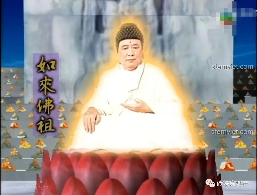 Cảnh Như Lai Phật Tổ trong phim Tây Du Ký, so sánh với mô hình lắp ghép.