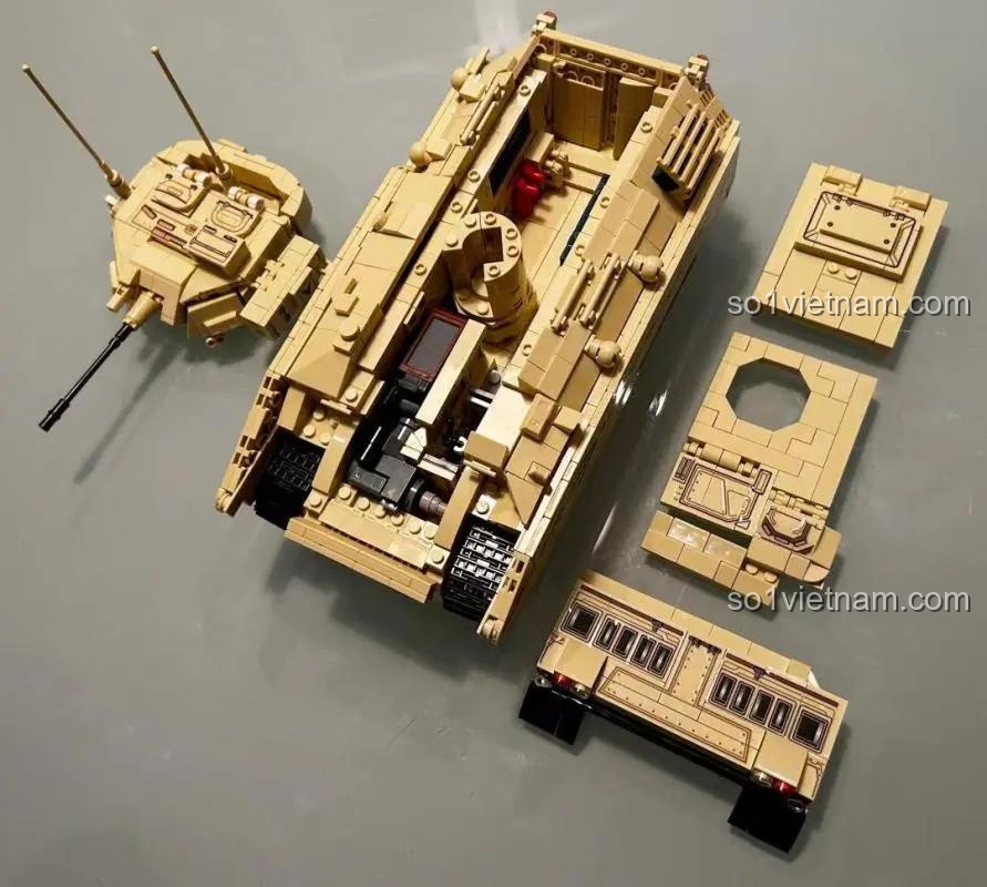 đồ chơi mô hình Xe bọc thép M2 Bradley 12GO 96007 và bộ decal, chất lượng cao cho bé trai 6 tuổi