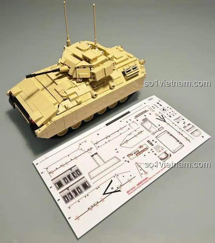 Mô hình M2 Bradley IFV 96007 với nội thất chi tiết, bộ lắp ghép 1862 mảnh cho con trai
