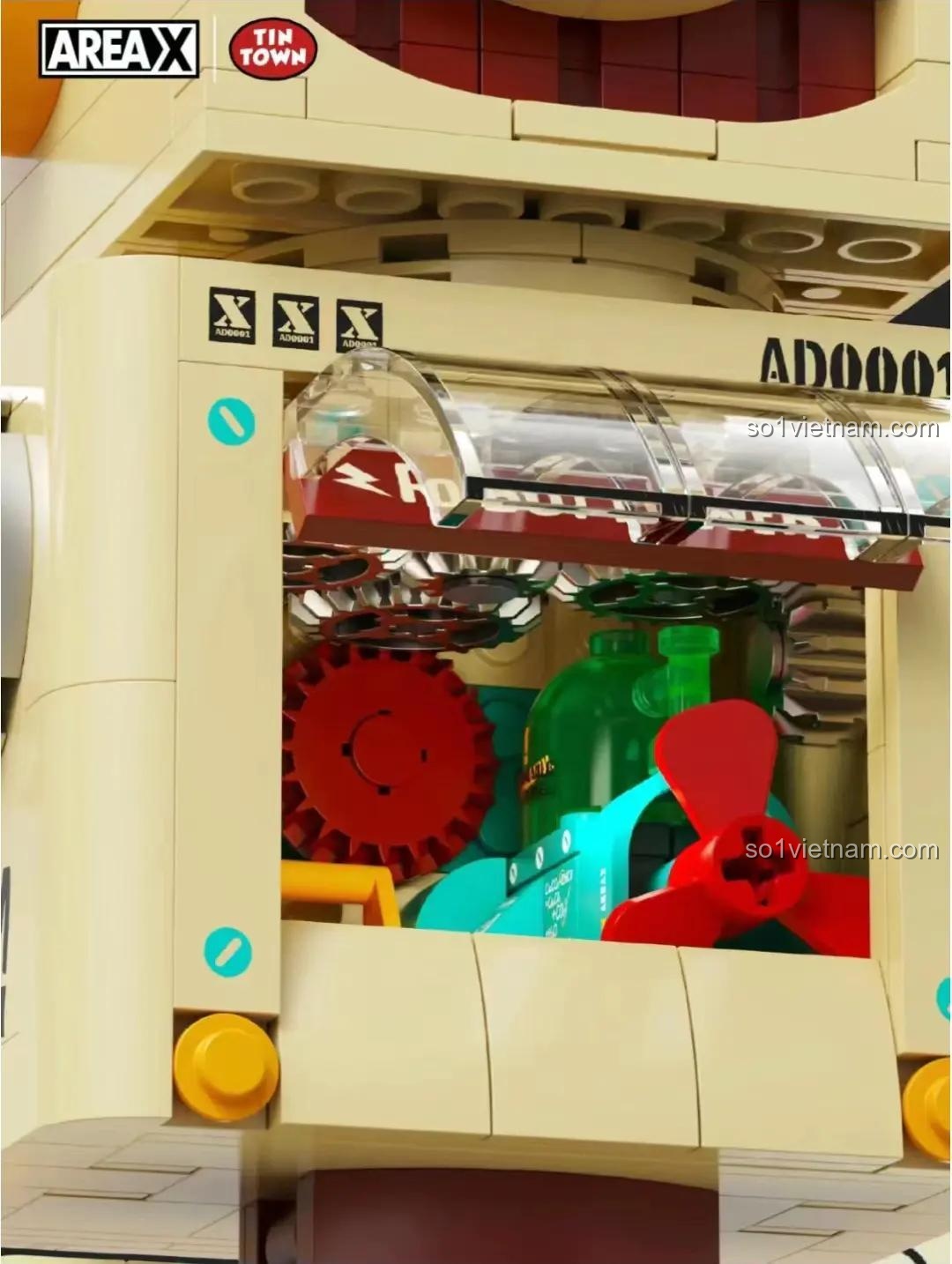 Cận cảnh khoang lái trong suốt trên ngực của đồ chơi mô hình Robot Bob Siêu Cấp AD0001, để lộ các chi tiết máy móc bên trong.