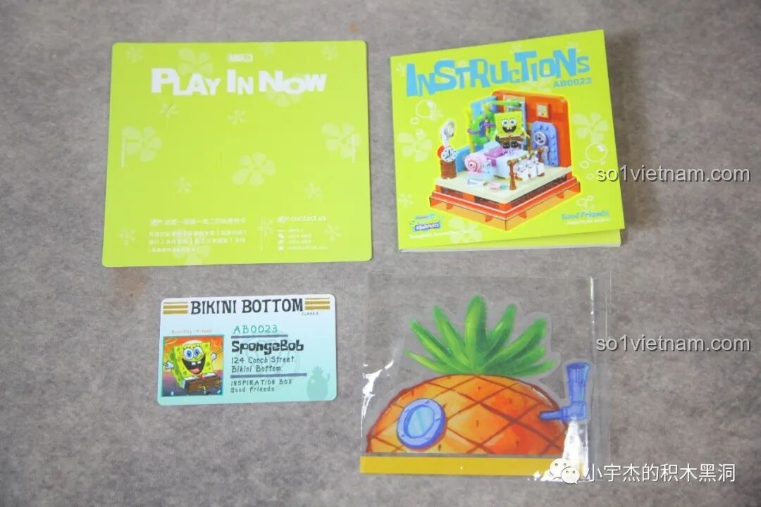 Thẻ nhận dạng và tấm decal trang trí của bộ đồ chơi lắp ráp AREA-X Spongebob Squarepants