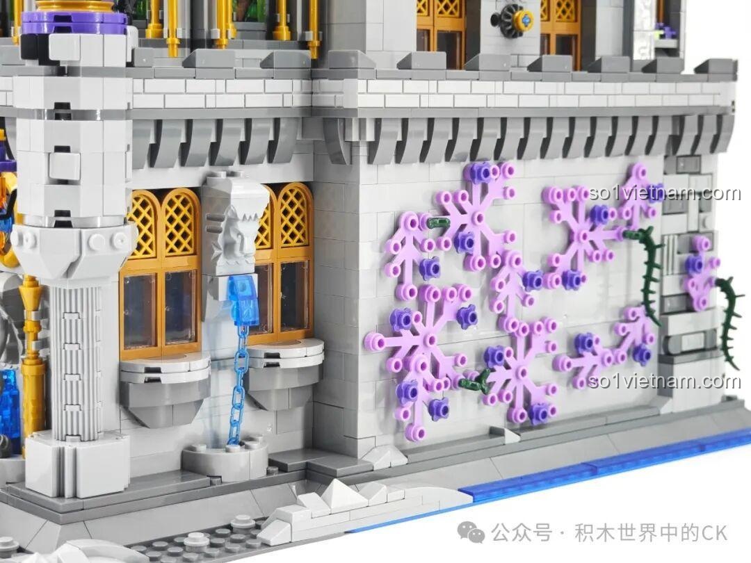 Góc nhìn từ trên xuống nội thất Lâu đài Ma thuật BAKA 33210, cho thấy bố cục các phòng và hành lang.