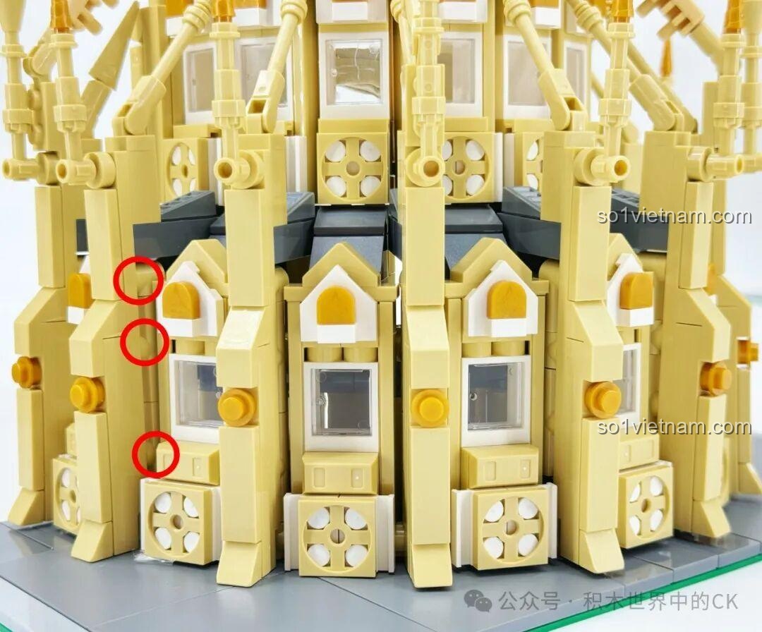 Chi tiết tinh xảo của bộ lắp ghép Nhà thờ Đức Bà Paris BAKA 33213, thể hiện kiến trúc Gothic cổ điển, chất lượng cao