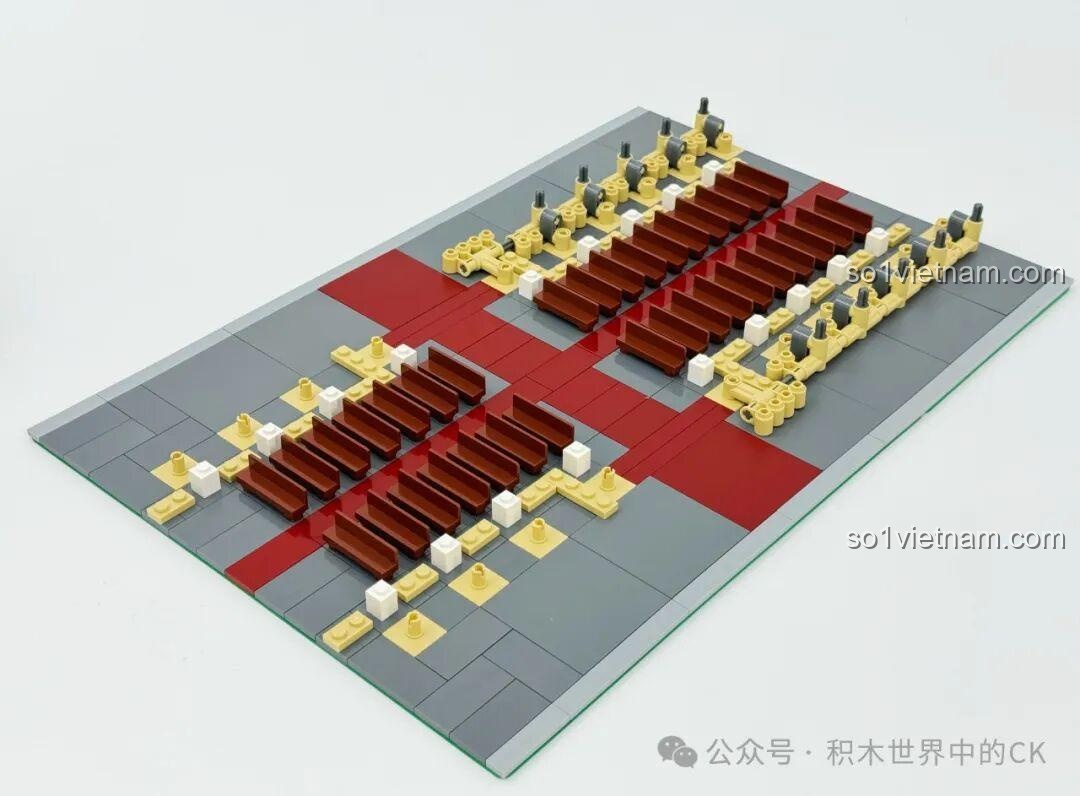 Giai đoạn đầu tiên của quá trình lắp ráp BAKA 33213 Nhà thờ Đức Bà Paris, xây dựng nền móng.