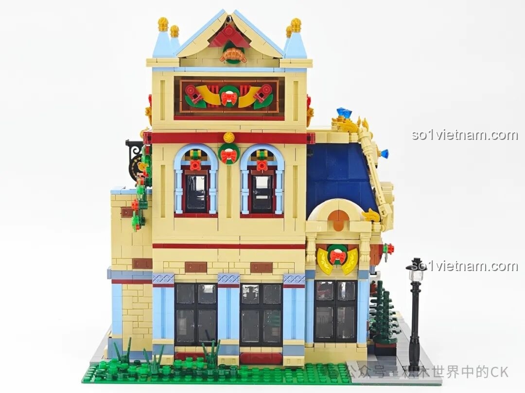 Bảng hiệu 'Sale 50%' độc đáo trên bộ BAKA 33230.