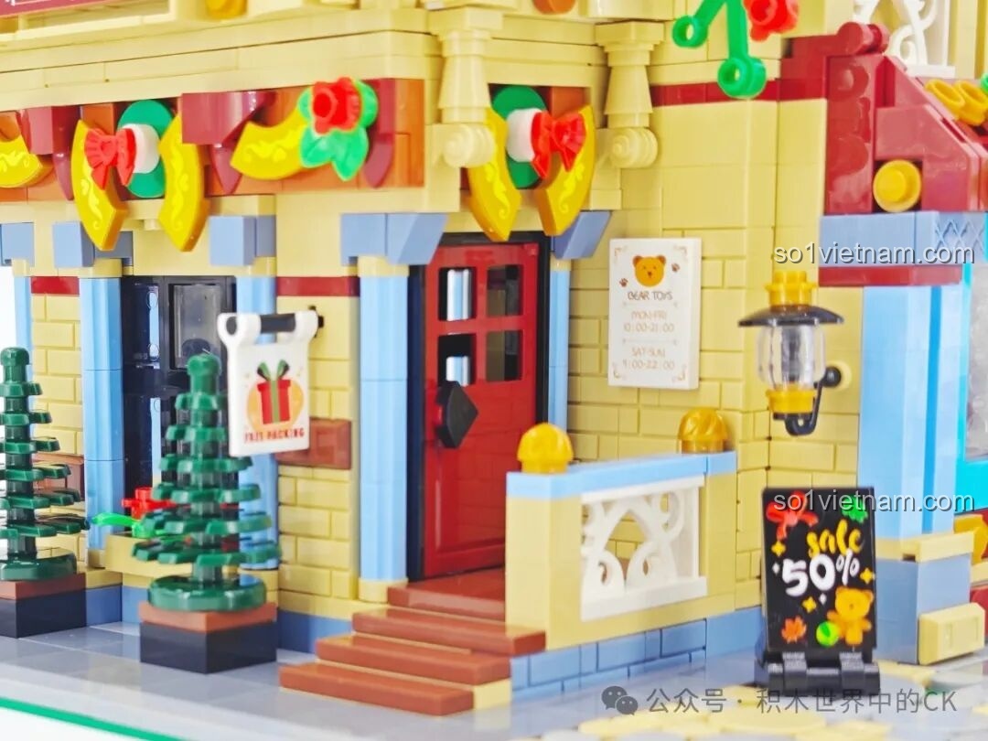 Chậu hoa đặt dưới chân cầu thang trên bộ BAKA 33230.