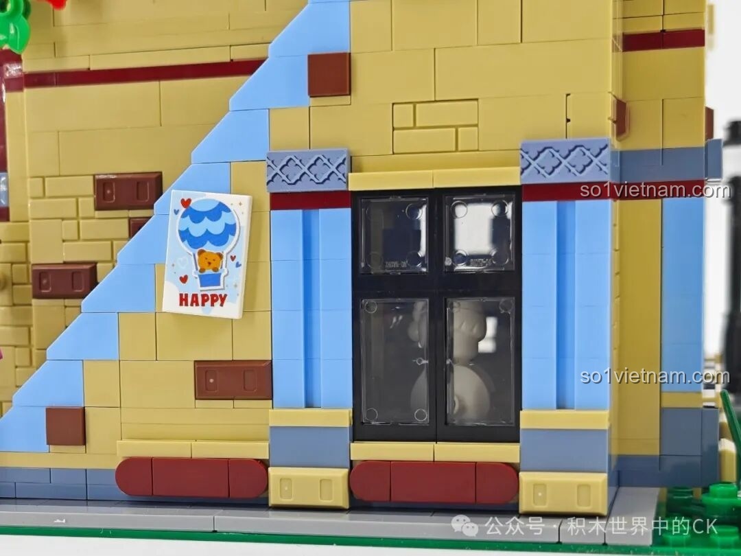 Chi tiết trang trí trên phần mái của bộ BAKA 33230.