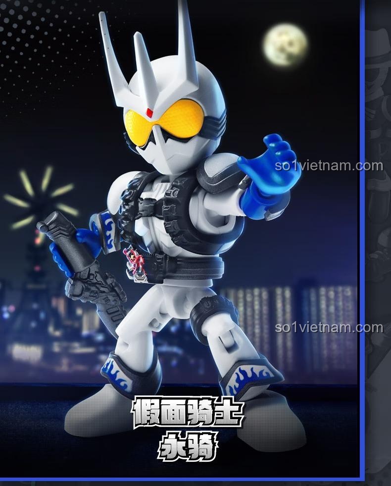 Các dạng biến hình của Giả Diện Hiệp Sĩ trong bộ lắp ghép Kamen Rider 74302 của 布鲁可BLOKEES, thể hiện sự đa dạng và khớp nối linh hoạt, phù hợp cho bé trai 10 tuổi.