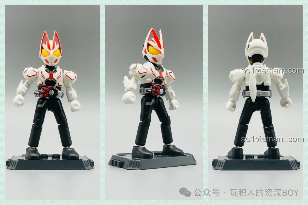 Mô hình Kamen Rider Geats MagnumBoost Form BLOKEES 74201 đã hoàn thiện, đứng trên đế trưng bày với tư thế chiến đấu.