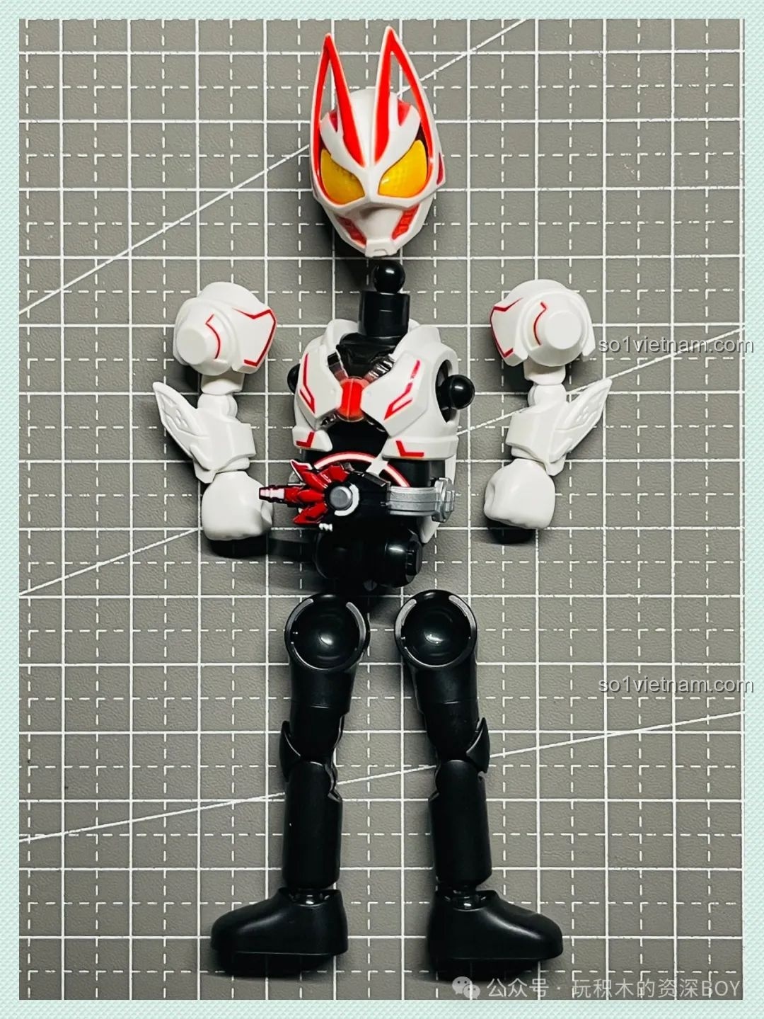 Quá trình lắp ráp cơ bản mô hình Kamen Rider Geats MagnumBoost Form BLOKEES 74201, các khớp nối bắt đầu hình thành.