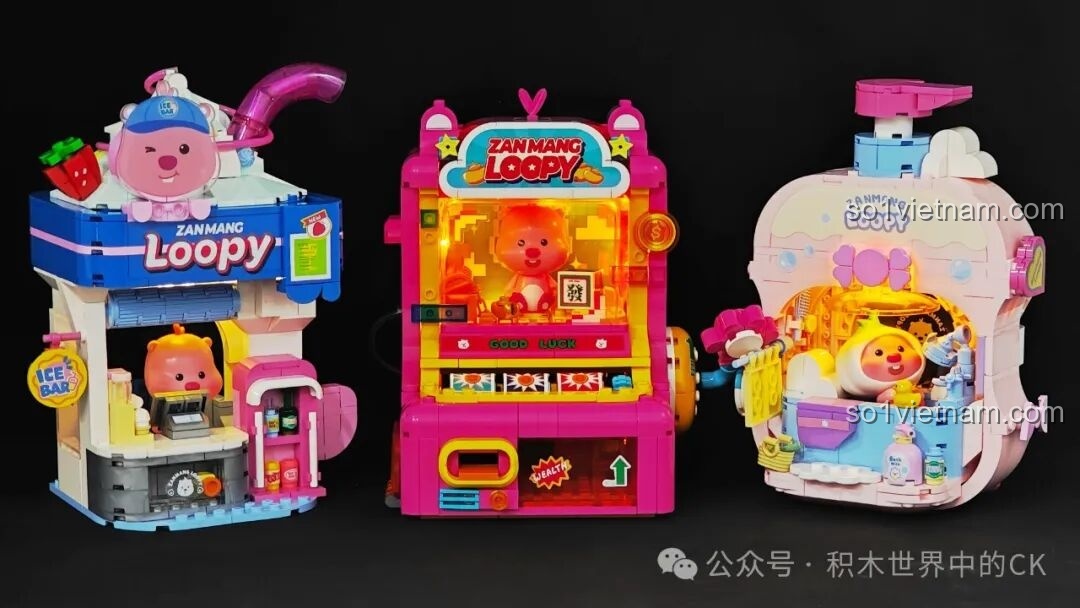 Cả ba mô hình trong bộ sưu tập TOP TOY Zanmang Loopy cùng bật đèn LED, tạo nên một khung cảnh lung linh.