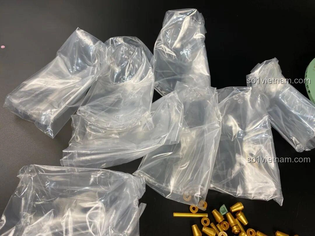 Các mảnh ghép trong suốt lớn dùng làm vỏ đồng hồ cát của bộ 86301.