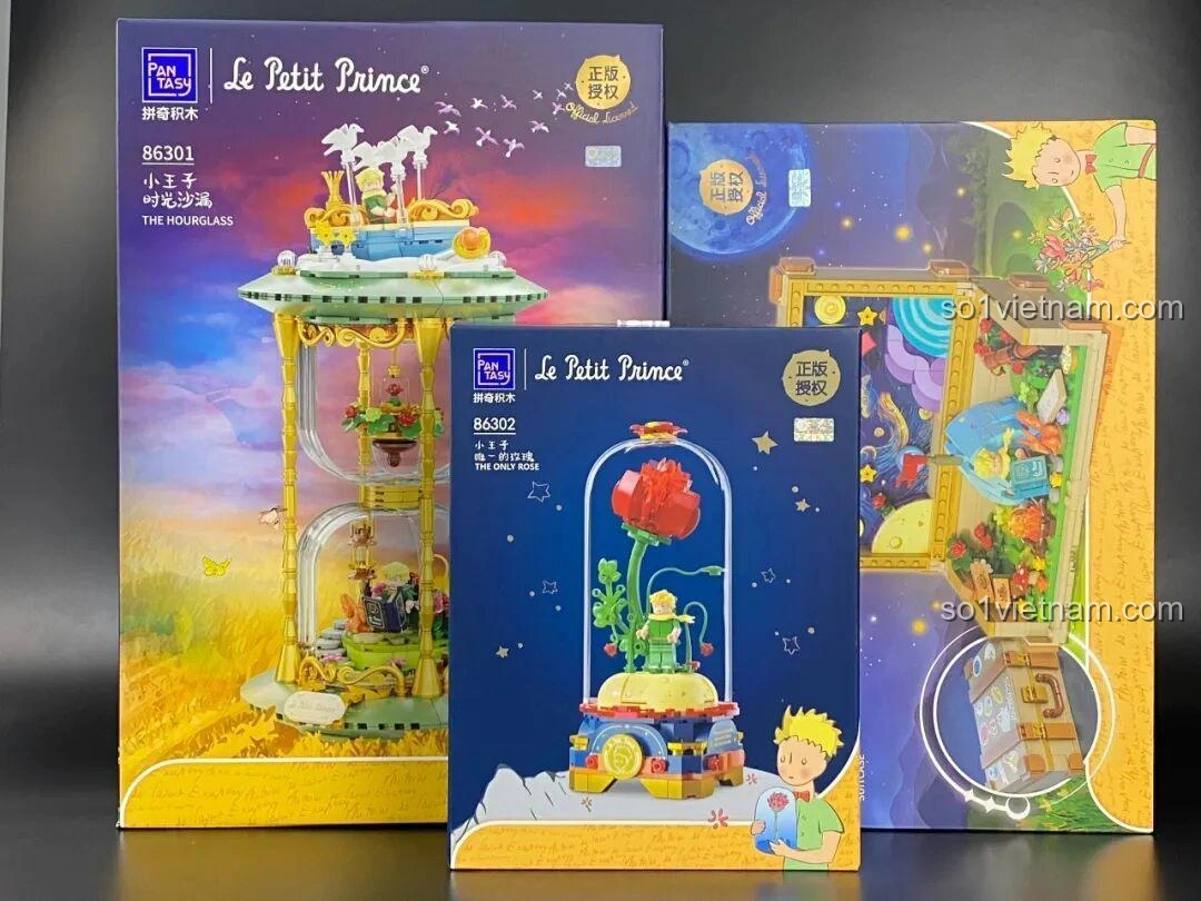 Tổng quan hộp bộ lắp ghép Hoàng tử bé Pantasy Đồng Hồ Cát 86301 và Vali 86311, thiết kế đẹp mắt, thu hút mọi ánh nhìn.
