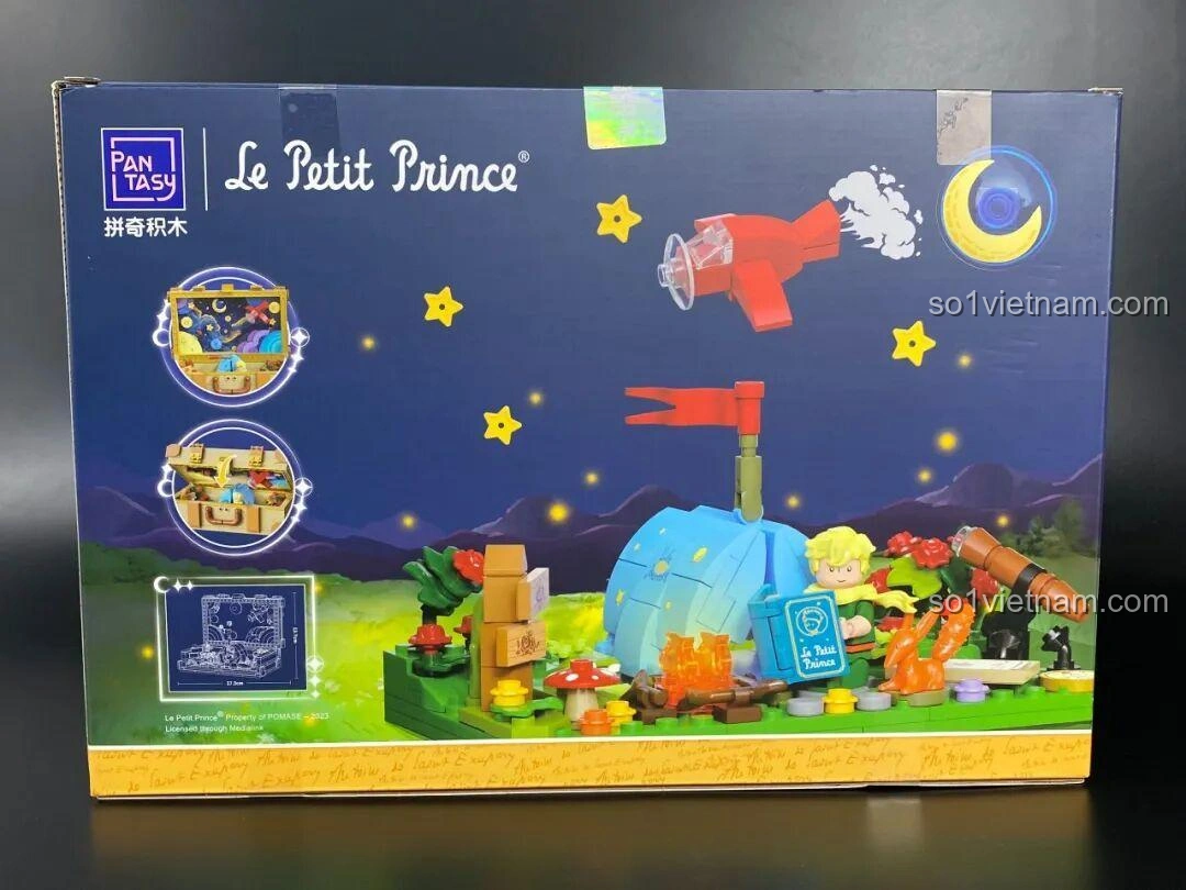 Quá trình lắp ráp phần đế của bộ Vali 86311, tạo nền tảng cho cảnh quan bên trong.