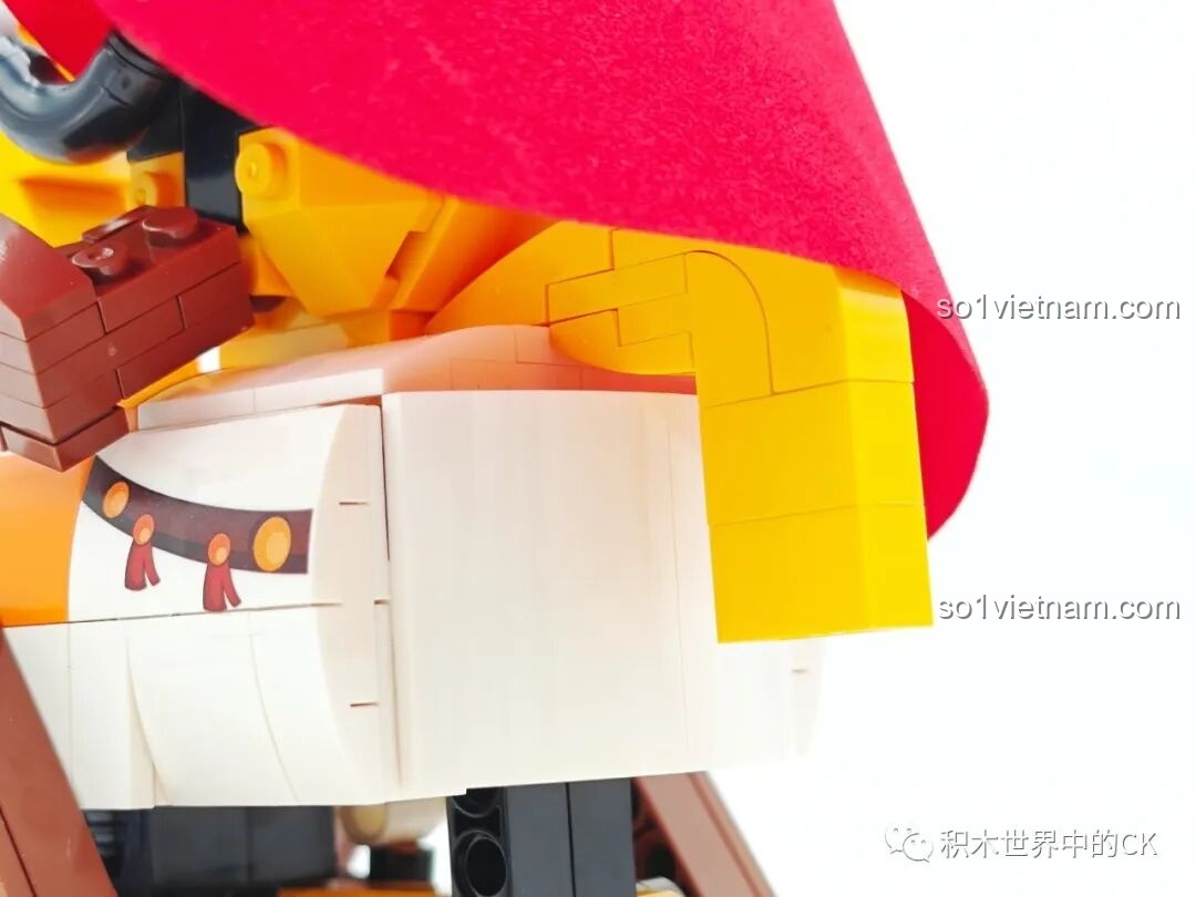 Cận cảnh chi tiết phần chân ngựa bộ KAIDO KD99006-1 