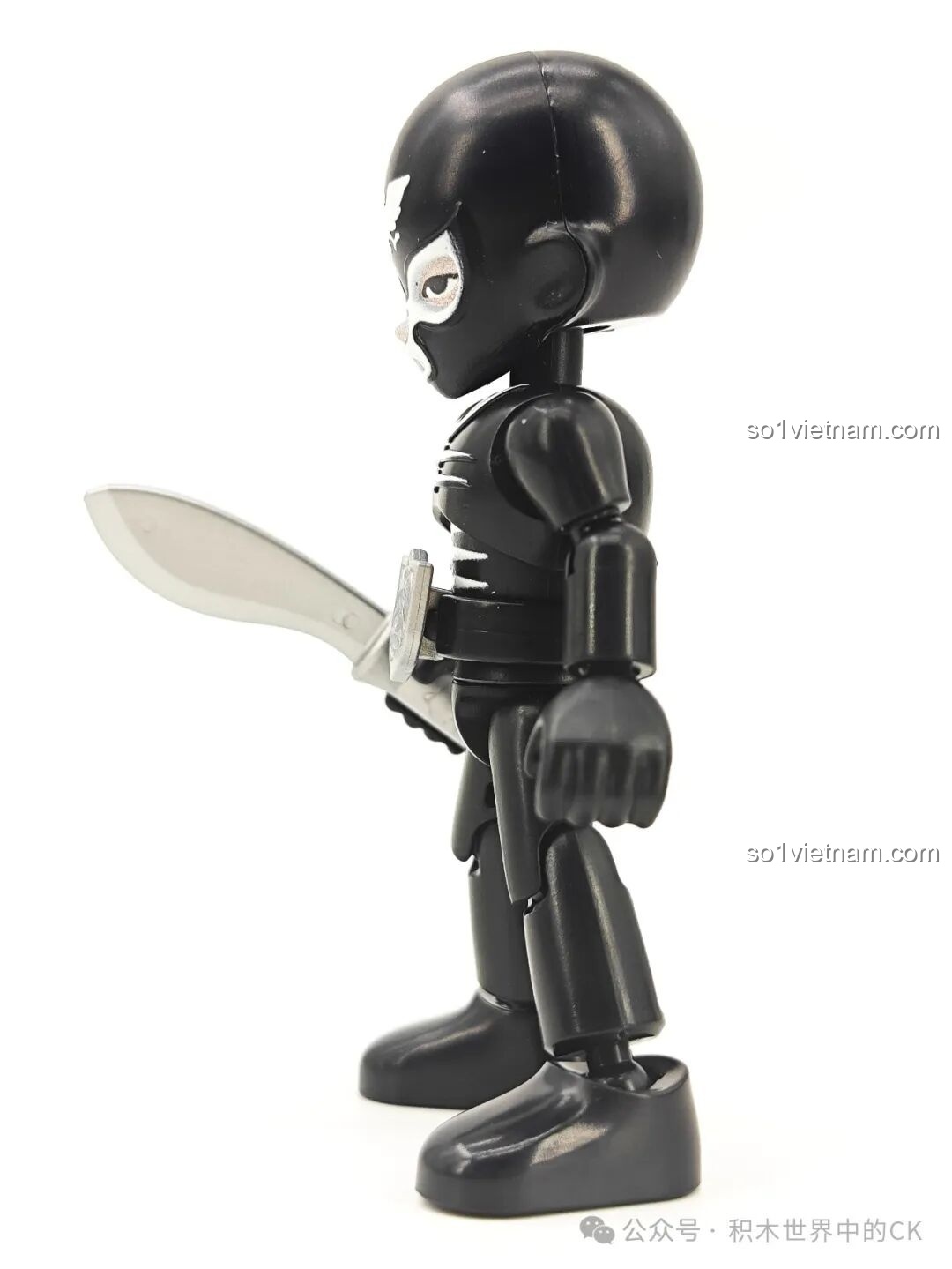 Mô hình Kamen Rider Revice Ryuki Gen BLOKEES