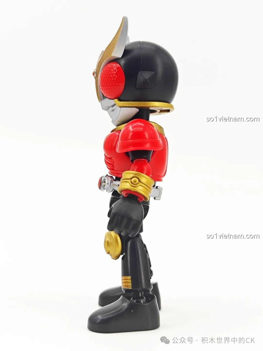 Cận cảnh mô hình Kamen Rider Shin 1 BLOKEES