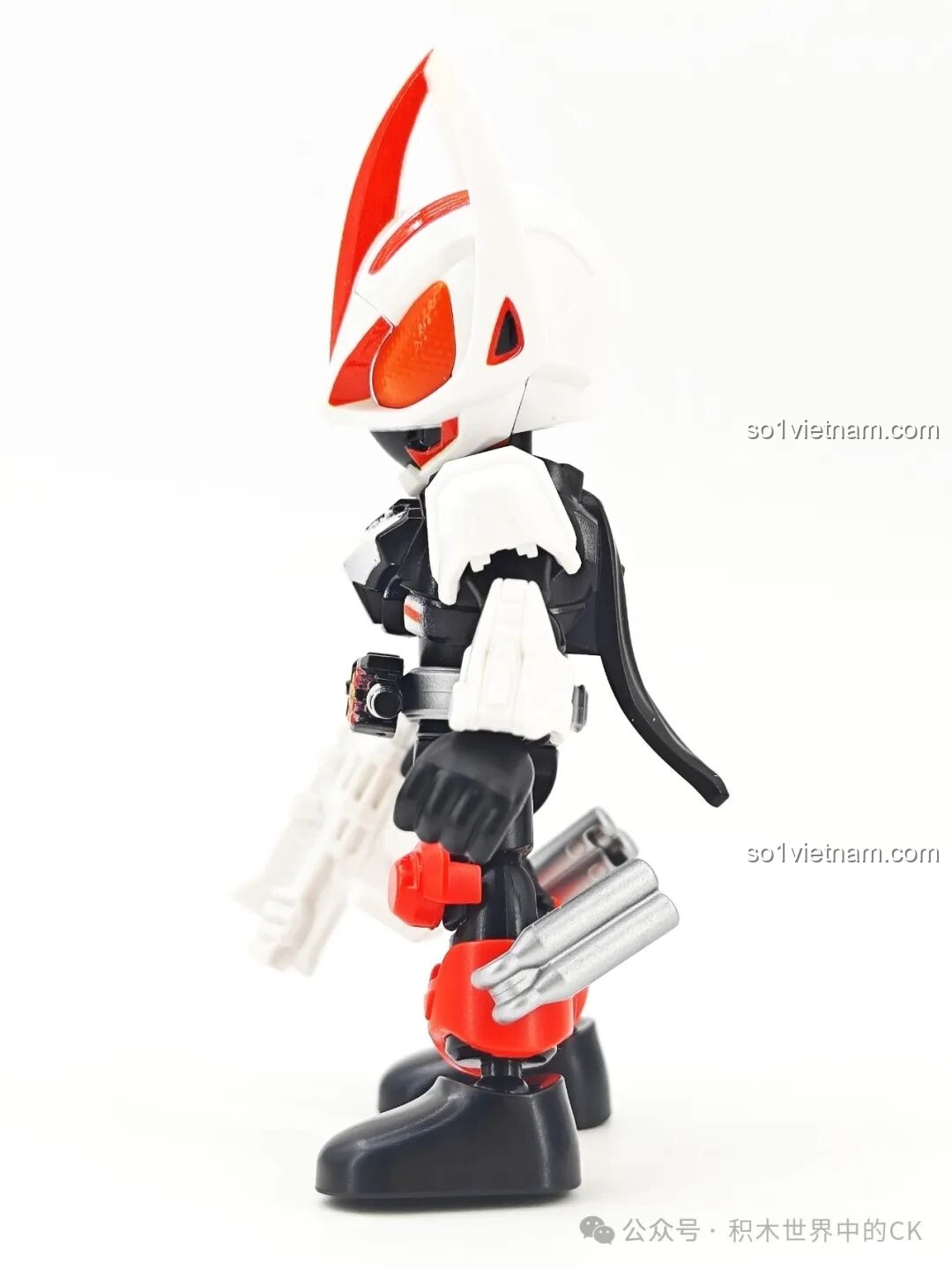 Mô hình Kamen Rider Zero-One tạo dáng