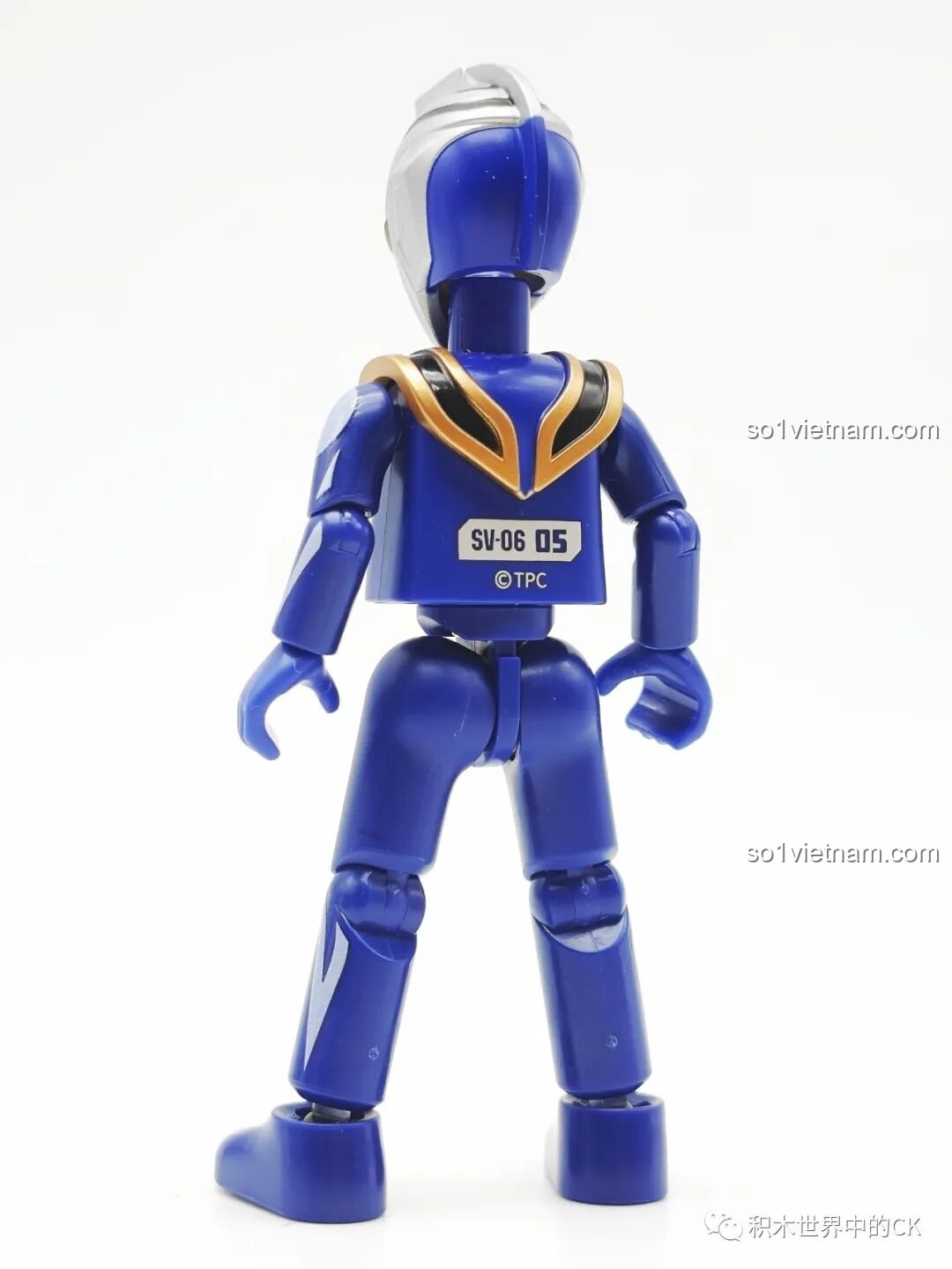 Mô hình Ultraman Cosmos Moon Mode sau khi lắp ráp