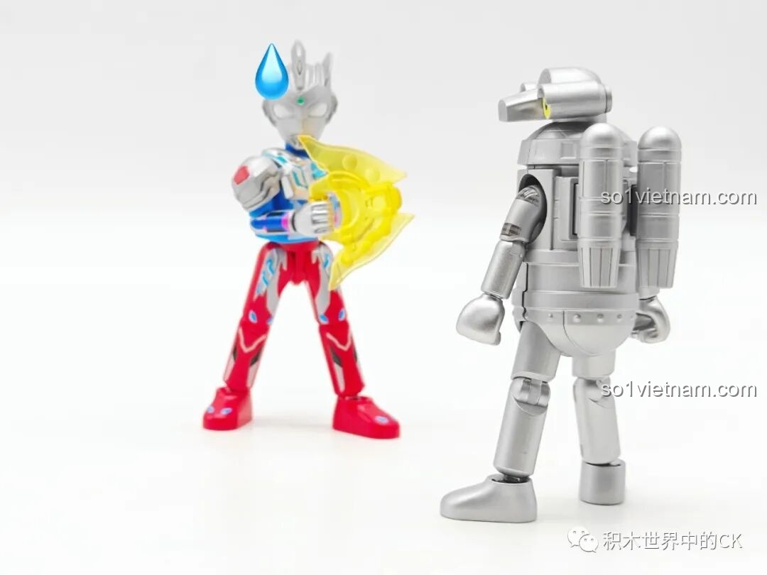 Ultraman Z và Space Sevenger đối đầu nhau