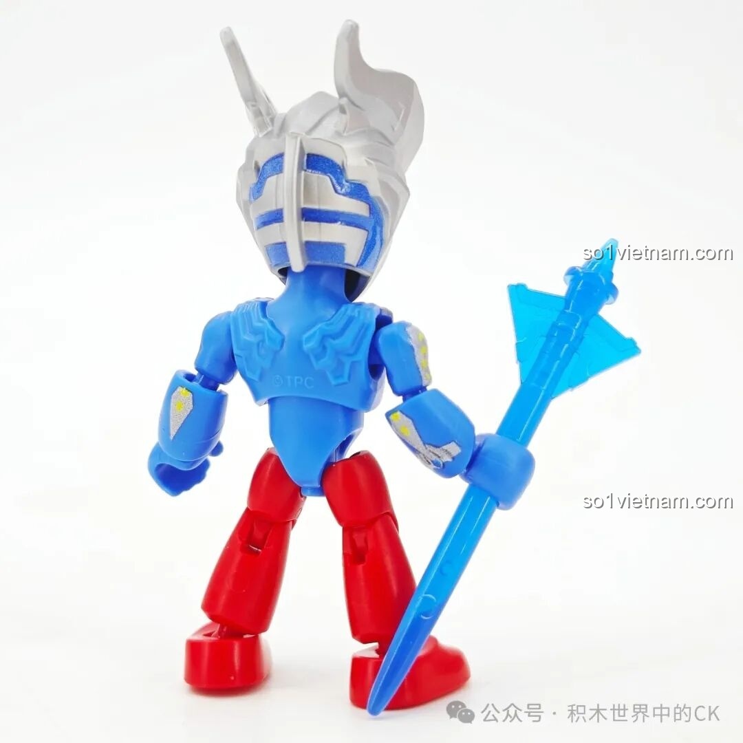 Mô hình Ultraman Belial (phiên bản trong suốt) từ bộ Anh Hùng Tổng Động Viên