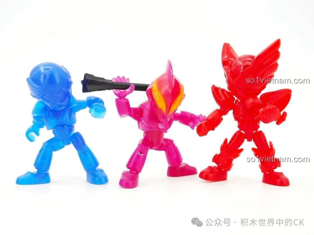 Mô hình Kamen Rider W cùng xe máy tạo dáng từ bộ lắp ráp Anh Hùng Tổng Động Viên
