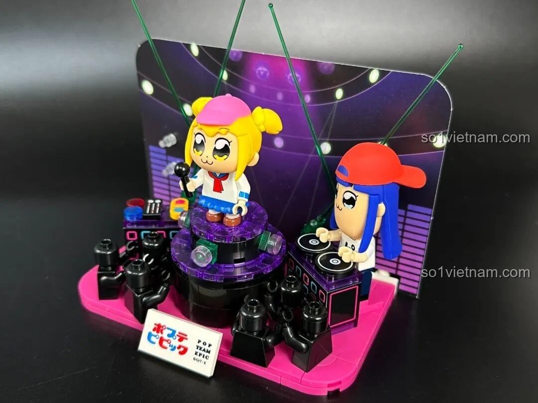 Các bộ lắp ráp Pop Team Epic khác nhau