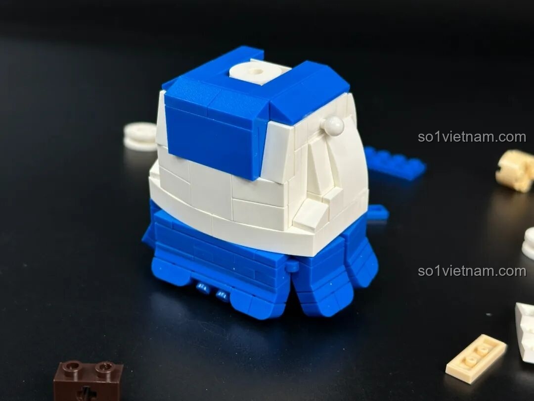 Pipimi với biểu cảm ngạc nhiên