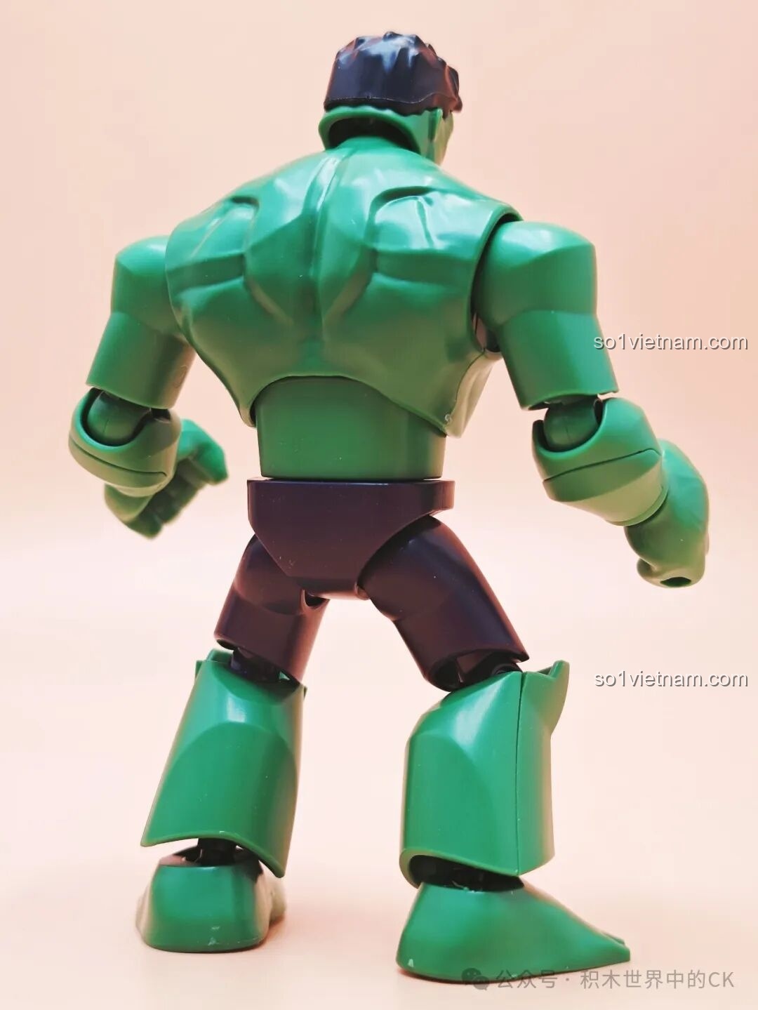 Mô hình Black Panther hoàn chỉnh từ bộ lắp ráp Marvel Avengers Assemble