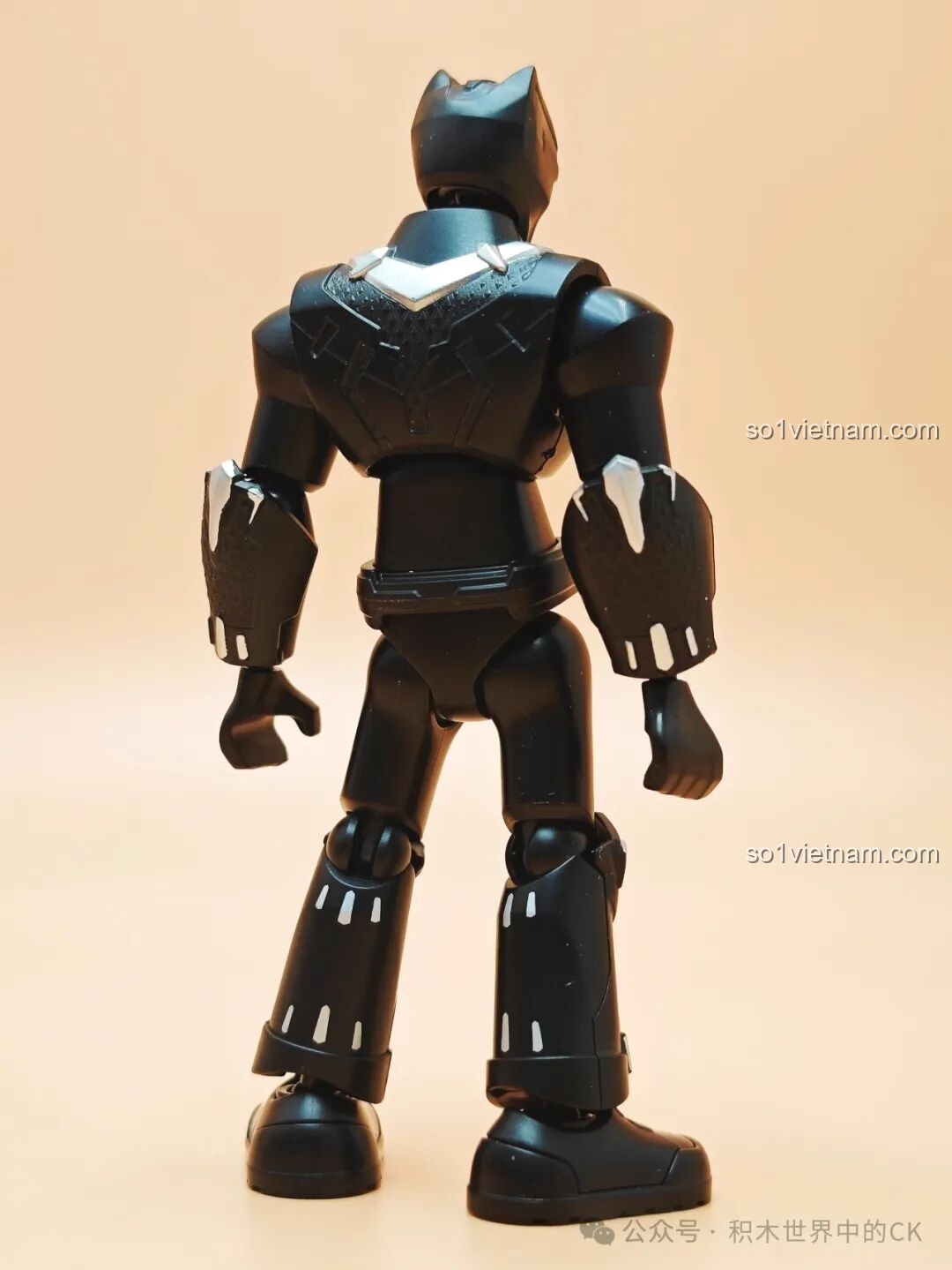 Hộp Thanos trong bộ lắp ráp Marvel Avengers Assemble