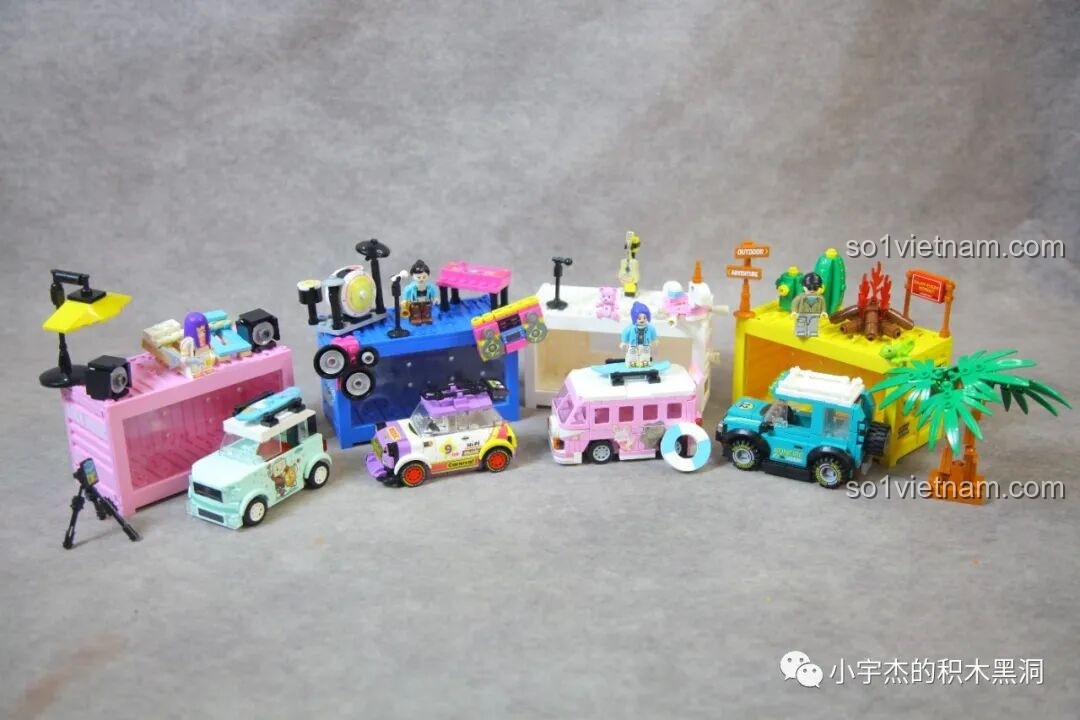 Một góc nhìn khác của toàn bộ bộ sưu tập Sembo Famous Car World, cho thấy sự phong phú và chi tiết của các mô hình.